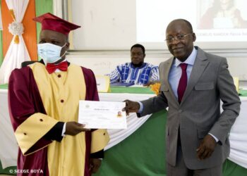 Cérémonie de remise officielle de diplômes à l’IMSP : Les sages conseils de Bio Tchané aux lauréats