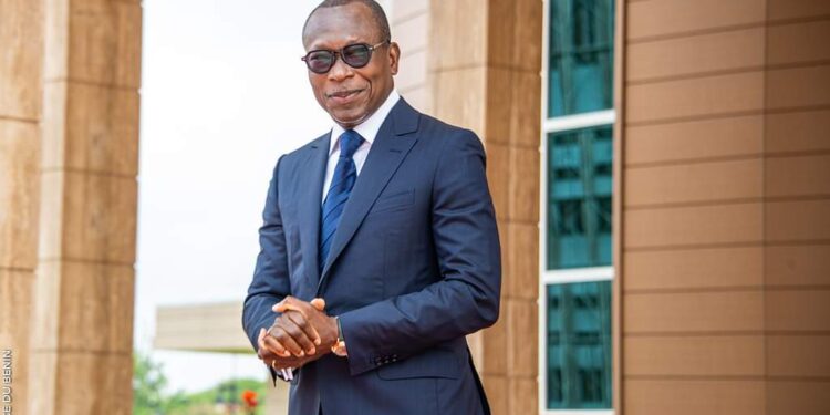 Fin du championnat national scolaire Bénin-FIFA : Le Ministre Oswald Homéky remporte un défi