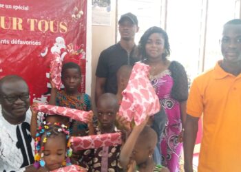 Célébration de la Noël à Hêvié: Pari gagné pour Audrey Hounkpatin et l&rsquo;AJEDD
