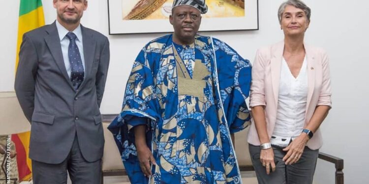 Coopération entre la  Suisse et le Bénin : Philippe STALDER  reçu par Vlavonou et Gbadamassi
