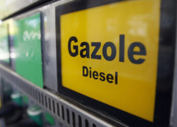 Bénin/Savè: 15 bidons de gasoil transformés mystérieusement en eau