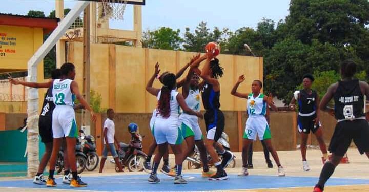 J8 Phase Retour Ligue Pro Basketball-Dames : Aol Bbc laisse filer la victoire, Energie Bbc fait un sans faute