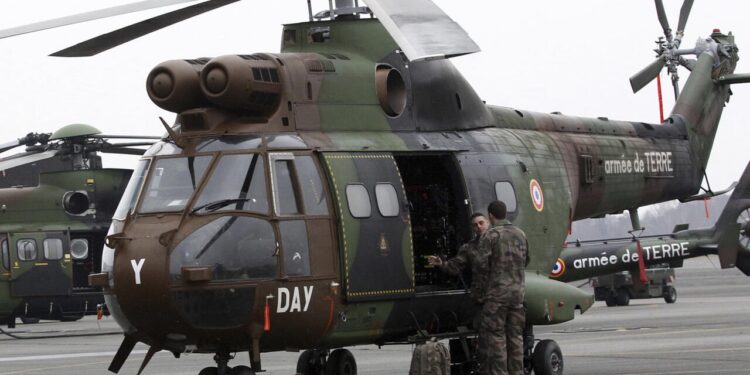 Bénin : La France offre deux hélicoptères aux forces armées pour la lutte contre le terrorisme