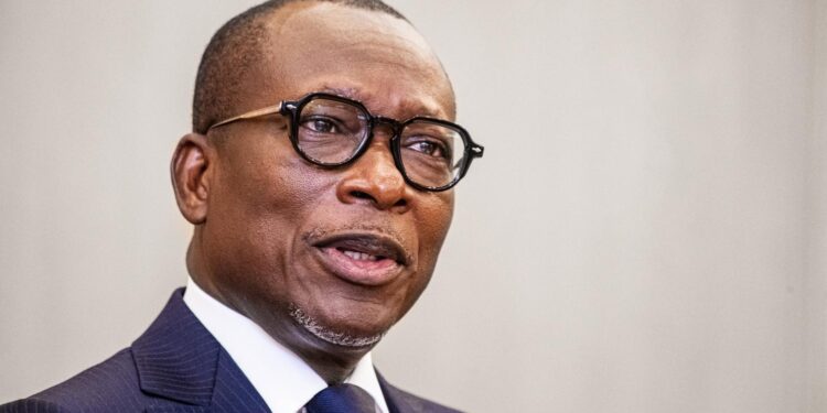 Menace d&rsquo;intervention du Bénin et des autres contre la junte nigérienne : CALMONS-NOUS !! TALON JOUE LA CARTE DES INTÉRÊTS DU BÉNIN