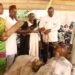 Bénin/8ème CE: Les populations de Woria rendent visite à l&rsquo;he Gbadamassi les bras chargés de vivres