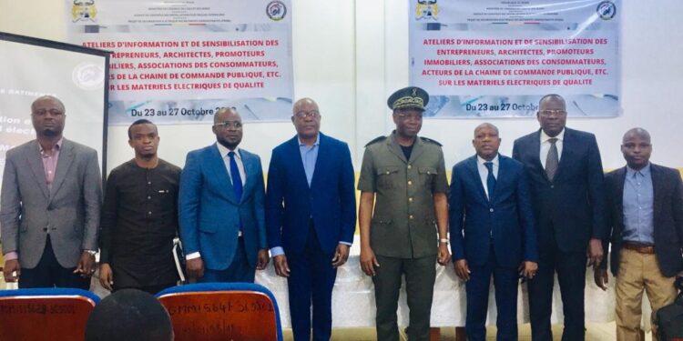 Bénin : Le gouvernement opte pour une Sécurité Électrique sans incendie dans les foyers