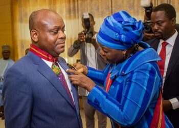 Reconnaissance de ses mérites par l&rsquo;État béninois : Le Professeur Dorothé SOSSA fait Grand Officier de l’Onb