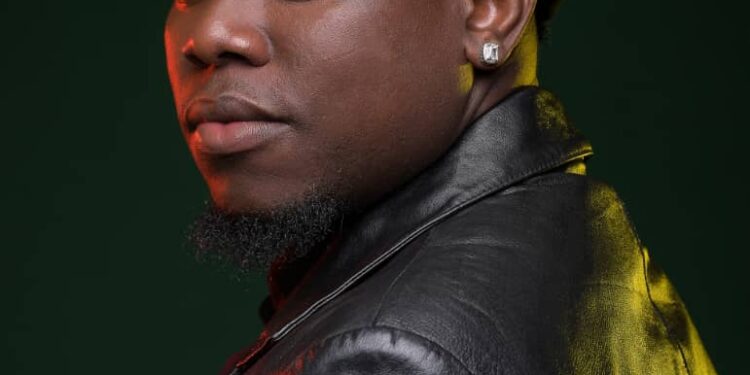 Musique tradi-moderne au Bénin : First King fait chemin avec Keyzit pour un lourd projet