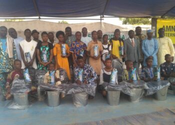 Célébration de l’excellence au Ceg Akodéha : Le Ca Ayi Mathieu au cœur de l’évènement