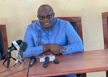 Bénin : L&rsquo;honorable Charles Gagnon prend en charge encore cette année les TD de tous les collèges de la 17ème  circonscription électorale
