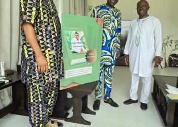 Retrouvailles entre Djogbénou, Zoha, et Soho : « La contrebasse. Joseph Djogbénou » au cœur des échanges
