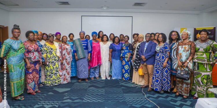 Atelier de formation à Cotonou : Le Caucus des femmes parlementaires sensibilisé sur l’endométriose