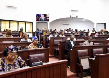 Bénin : Les députés votent une loi devant révolutionner la pêche et protéger…