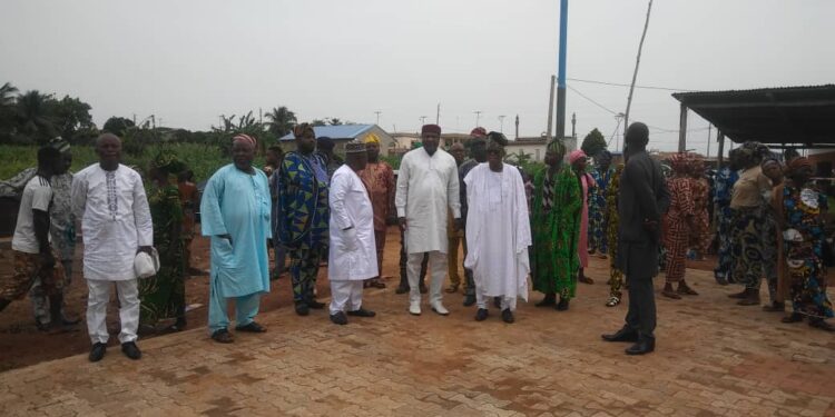 Inauguration d’un temple méthodiste dans la commune d’Adja-Ouèrè : L’He Séfou FAGBOHOUN honore sa mère en offrant un joyau…
