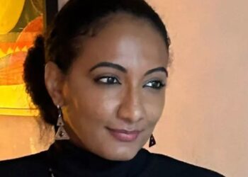 Niger : La fille de l&rsquo;ancien président Mohamed BAZOUM accuse Mahamadou ISSOUFOU d&rsquo;avoir trahi le peuple nigérien