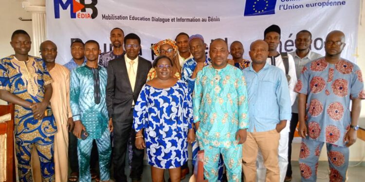 ONG WeWorld Parakou : Les journalistes du Borgou se penchent sur la relecture du Code de déontologie