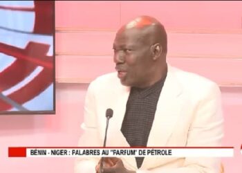 Conflit Bénin-Niger : Des illettrés burkinabés sur un plateau pour mal parler de Talon