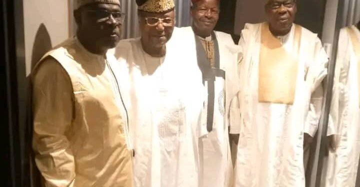 Crise Benin Niger : Echange entre Soglo et Yayi et les anciens présidents nigériens…