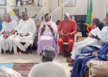 En réplique à l’He Gbadamassi : Les imams de l&rsquo;opposition organisent une prière chez Yayi