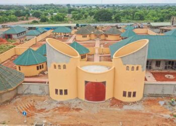 Bénin : Tout ce qu&rsquo;il faut savoir sur le palais impérial et l&rsquo;arène de la Gaani de Nikki