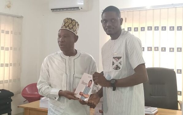 Remise officielle et lancement du livre « Le Sacrifice d&rsquo;une cause » : Moele-Bénin et Yorou Emmanuel Sounon engagés pour l&rsquo;inclusion des personnes en situation de handicap
