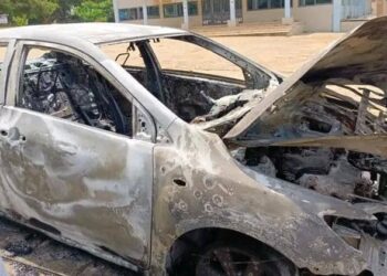 Bénin : Un véhicule parti en fumée à l&rsquo;Uac