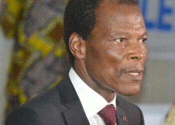 Doute artificiel sur un coup d&rsquo;État pendant que les auteurs sont placés en détention : Azannaï veut ouvrir une nouvelle filière pour prendre sa part de « Gombo » auprès de la famille Boko
