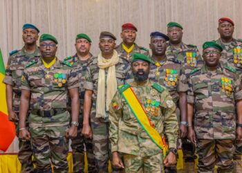 Mali : Remise des attributs aux généraux promus