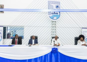 Bénin : Échanges fructueux Luc Atrokpo et Elisabeth AGBOSSAGA sur la croisade du RIN