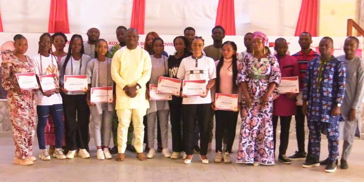 Parakou : Cérémonie de remise d’attestations au 3ème et 4ème promotions du CFOMAN-DAABAARU