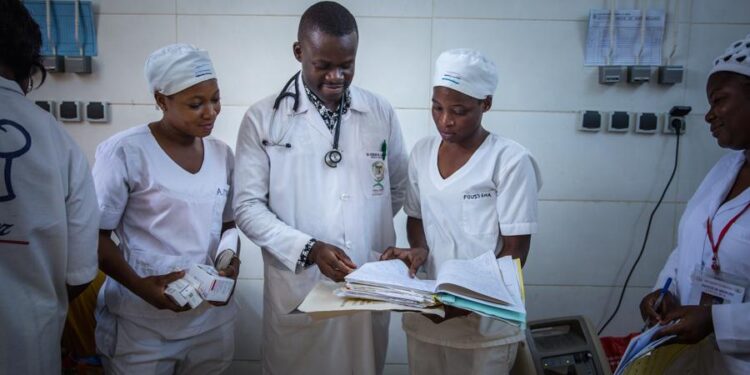 Santé au Bénin : Des mesures incitatives pour attirer et retenir les professionnels de santé