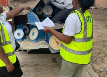 Contrôle inopiné de l’ANM : près de 70 balances non conformes saisies, des commerçants sanctionnés dans le Zou et les Collines