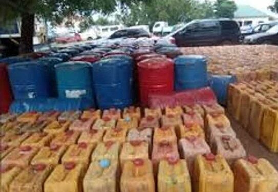 Kebbi : Les douanes nigérianes interceptent des camions béninois transportant de l’essence de contrebande