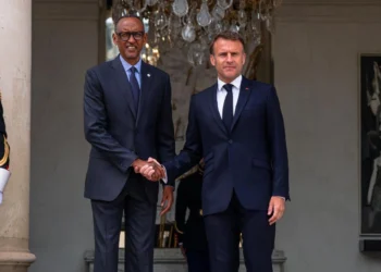 Entretiens discrets à l&rsquo;Élysée : Macron et Kagame discutent de la crise en RDC et des relations franco-rwandaises