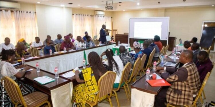 Bénin : Les transcripteurs et réviseurs parlementaires formés sur la technique de rédaction des comptes rendus