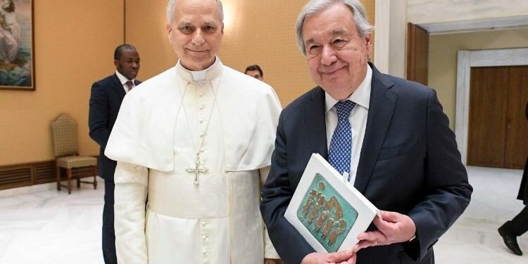 Dialogue de haut niveau : Le pape Léon XIV et Guterres appellent à un renouveau de la coopération internationale