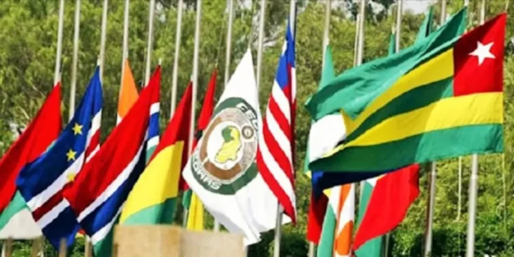 Un ultimatum pour 135 fonctionnaires : Les conséquences du retrait des pays du Sahel de la CEDEAO