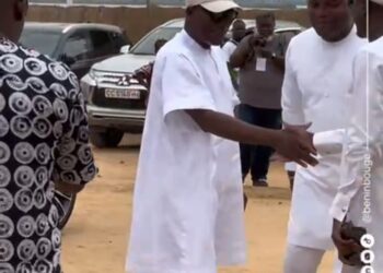 Festival des Masques de Porto-Novo : Talon célèbre le patrimoine béninois aux côtés des populations