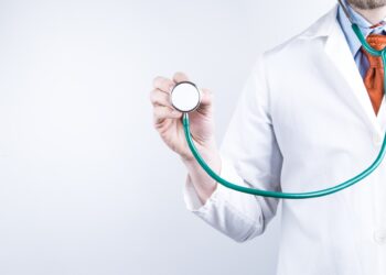 Bénin : Un plombier arrêté pour interventions chirurgicales sur… (Les détails)
