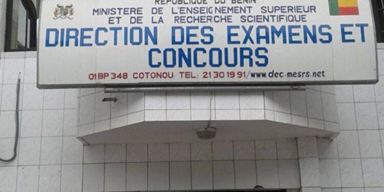 Bénin : La fin de la délivrance des attestations et diplômes fixée au…