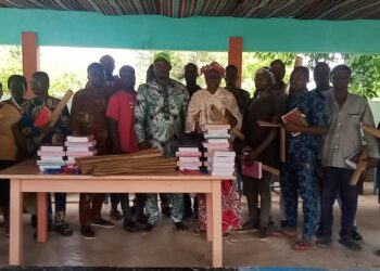 Rentrée scolaire 2025-2026 à Abomey : Le geste solidaire du CQ de Droguèmè envers ses adminitres