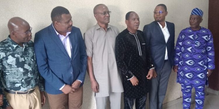 Football professionnel au Bénin : La Commission ad’hoc, une solution d’urgence pour débloquer la crise ?