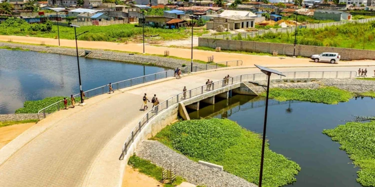 Résilience urbaine : Comment Cotonou transforme sa gestion des eaux pluviales (les détails)