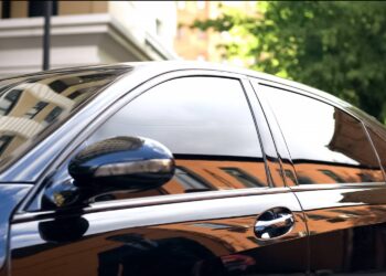 Réglementation des vitres teintées au Bénin : Ce qui est autorisé, ce qui ne l&rsquo;est pas