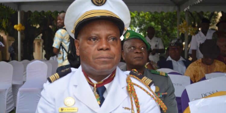 Affaire contrebande sur le fleuve Niger : L’ex-patron de la Marine béninoise et son complice écope de 18 mois de prison