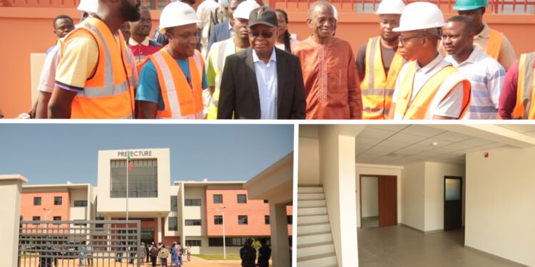 Parakou : Le ministre conseiller Yahouédéou inspecte les chantiers gouvernementaux