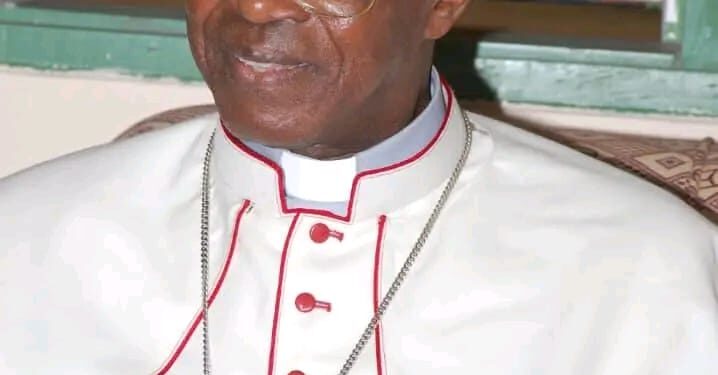 Bénin/Un esprit, une foi, un héritage : L’adieu à Monseigneur Barthélemy Adoukonou