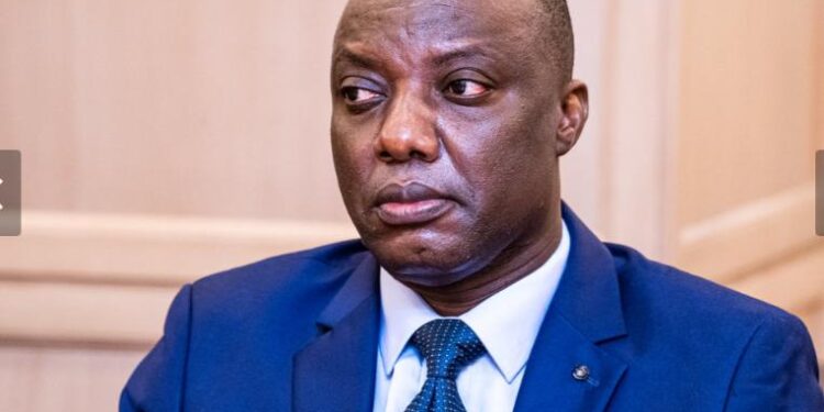 Législatives 2026 : L’honorable AKPOVI se retire de la course mais renforce son engagement au sein du Bloc Républicain