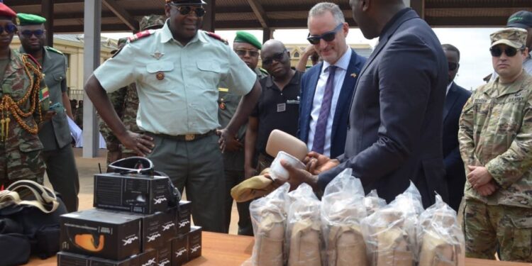 Bénin-États-Unis : Plus d’un milliard de matériel militaire pour soutenir la lutte anti-terroriste