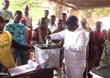 Scrutin du 11 janvier 2026 : Rachidi Gbadamassi accomplit son devoir civique dans le calme à Zongo Zénon